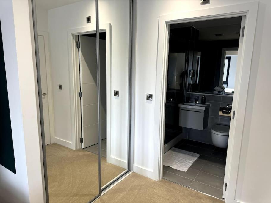 Luxury Oaks Suite, Free Private Parking, 2 Bed 2 Bathroom Apartment, Central Solihull Бірмінгем Екстер'єр фото
